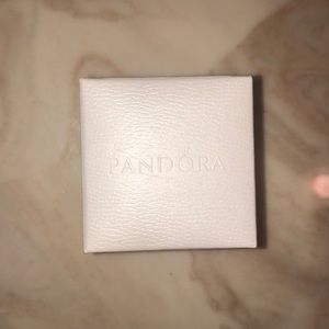 Pandora Ring